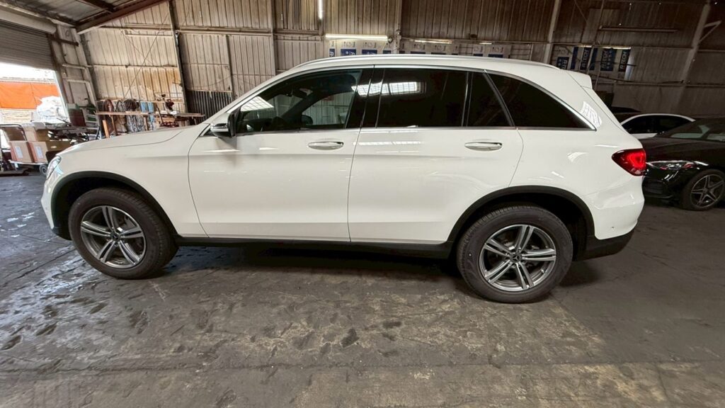 華僑留學生自用車賓士GLC300從美國運車到台灣服務推薦Car2TW國際海運公司