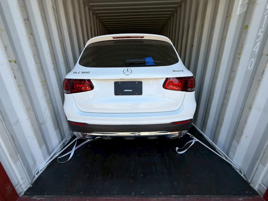 華僑留學生自用車賓士GLC300從美國運車到台灣服務推薦Car2TW國際海運公司