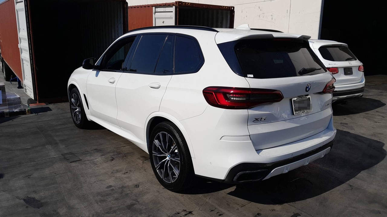 華僑留學生自用車BMW X5從美國運車到台灣服務推薦Car2TW國際海運公司
