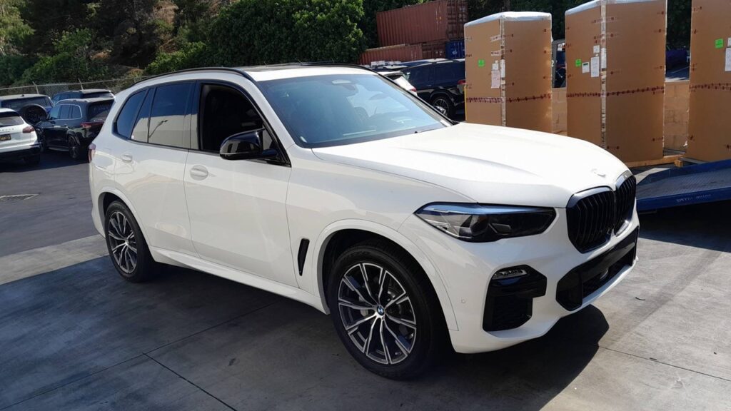 華僑留學生自用車BMW X5從美國運車到台灣服務推薦Car2TW國際海運公司